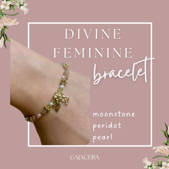Divine Feminine Genuine Crystal Bracelet - Picture 1 of 2